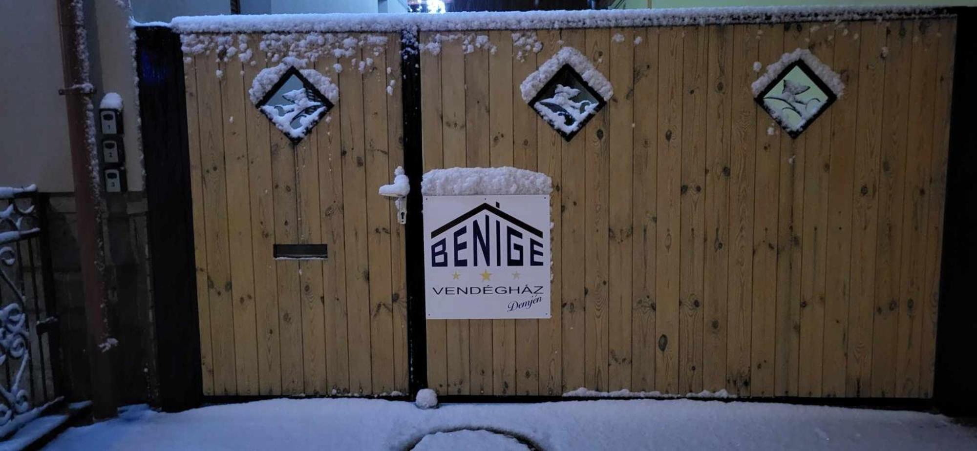 Benige Vendeghaz Hotel Demjén Exterior foto