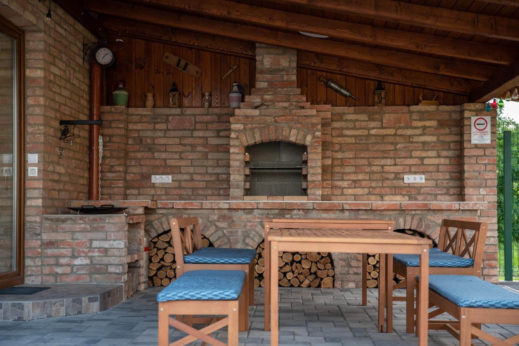 Benige Vendeghaz Hotel Demjén Exterior foto